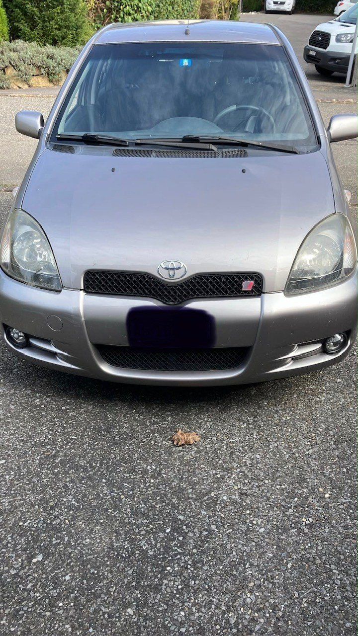 Toyota Automobili: Toyota Yaris 1.5 TS – Usato da Niederlenz venduto da Bursula0 4