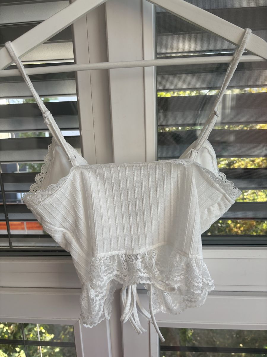 Tops: Damen Crop Top weiss – Neuf (Voir description) à Arbon par Ursula_566 1