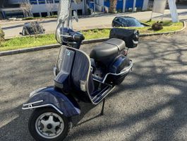 Vespa Piaggio PX125e