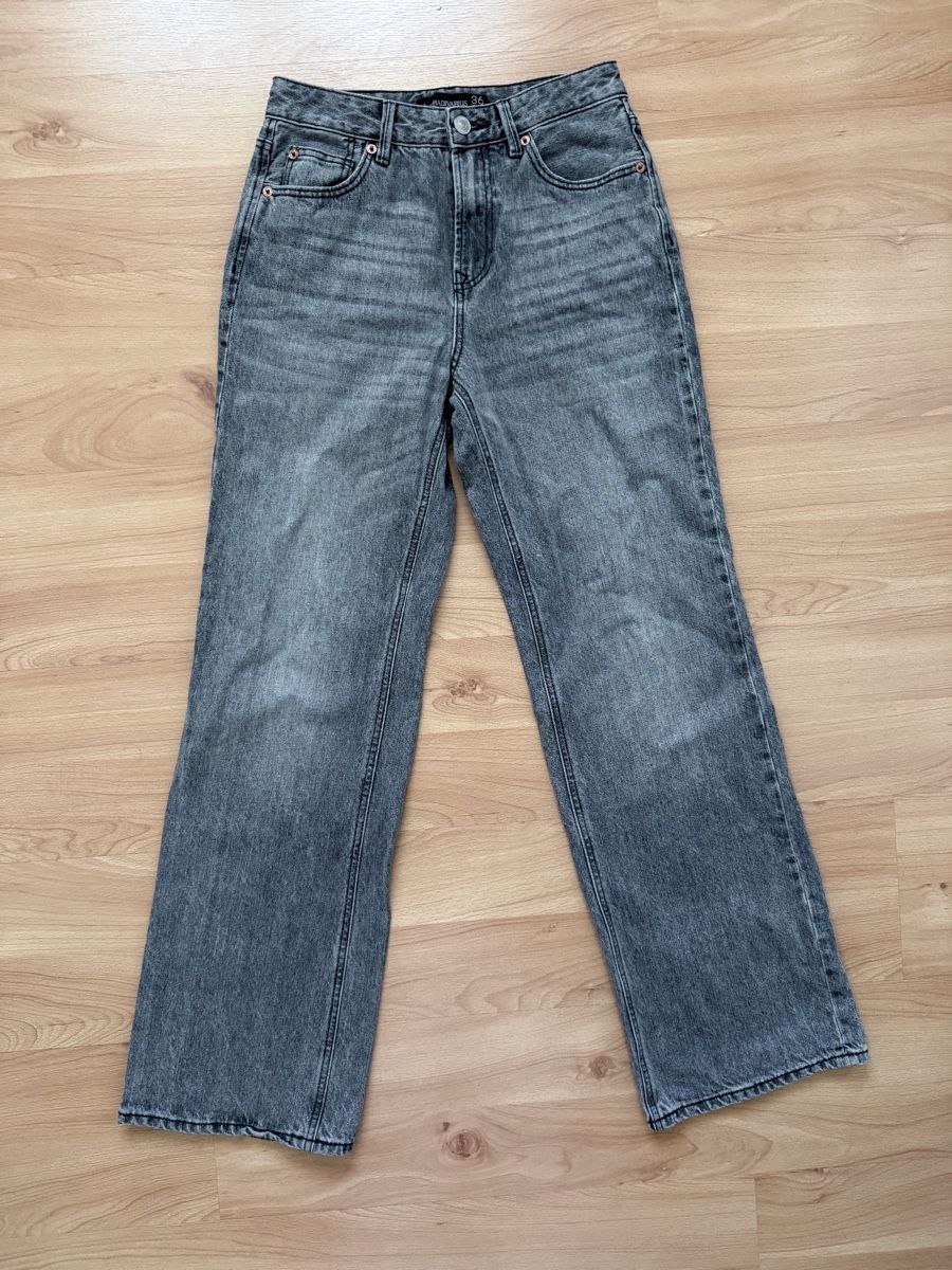 Stradivarius Jeans: Stradivarius Jeans Gr. 36 – Nuovo (secondo la descrizione) da Rotkreuz venduto da tha_lb6g