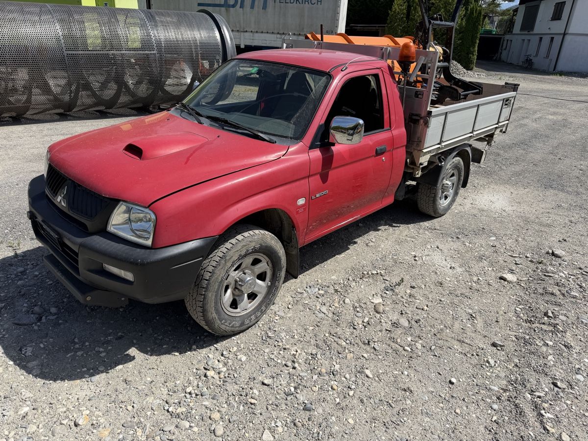 Mitsubishi Veicoli commerciali: Mitsubishi L200 Kipper – Usato da Buchs SG venduto da cayenneturbo96