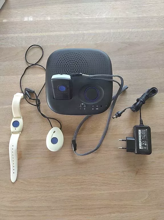 Telefoni: Notrufset – Usato da Liebefeld venduto da Schasty