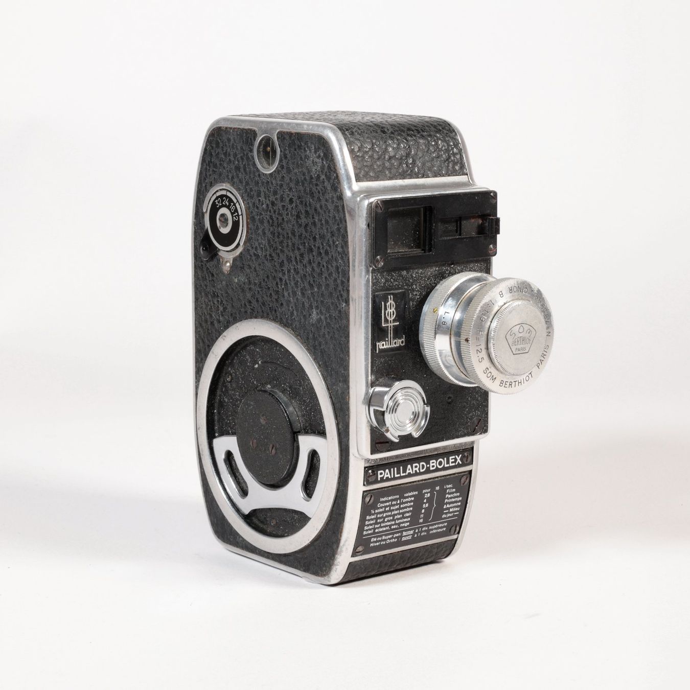 Bolex Videocamere: camera 8mm Bolex L8 – Difettoso da Biel-Bienne venduto da monsieur_jelmoli 3