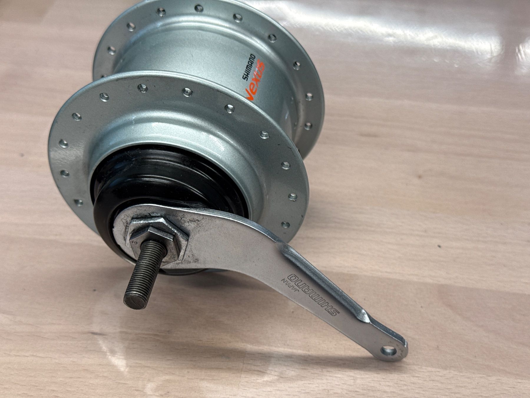 Shimano Pezzi di ricambio: Shimano SG-C6001-8C – Nuovo (secondo la descrizione) da Basel venduto da BICICLETTISTA 2