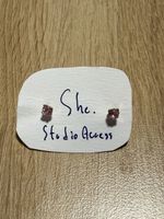 Herz-Ohrstecker rosa, Marke “She.” – neu, aus Thailand