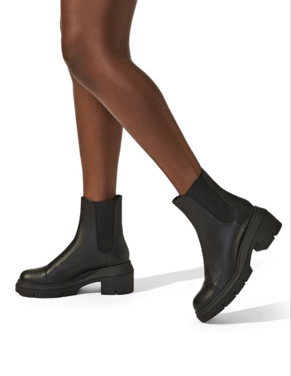Stuart Weitzman Scarpe da donna: Stuart Weitzman Bottines NP:650.-CHF – Usato da Denges venduto da Tine88