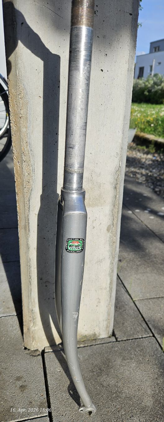 Forchette: Originale Vitus 979 Duralinox Aluminiumgabel – Usato da Utzenstorf venduto da Neukomm23 2