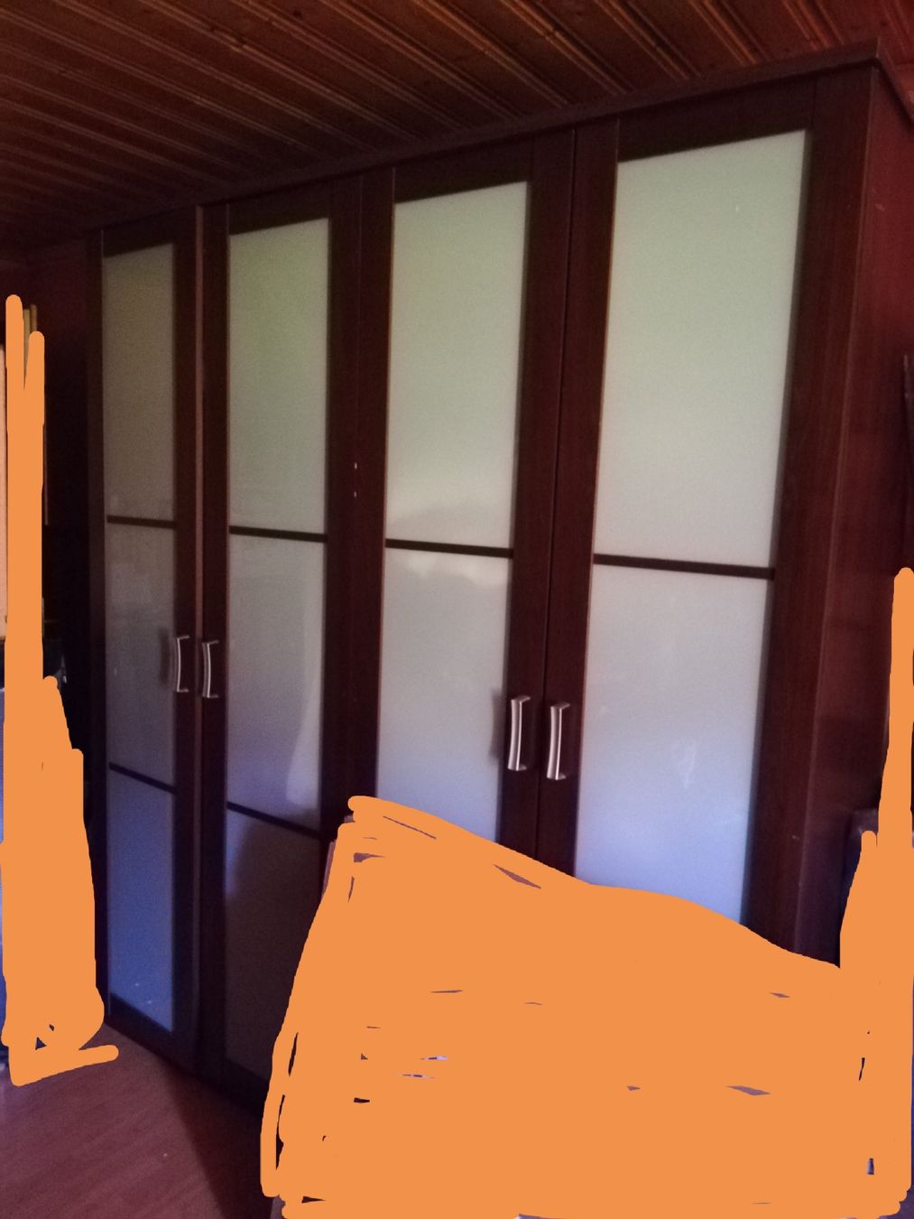 Schränke: Armoire – Gebraucht aus La Sagne VD von bri_d6b5