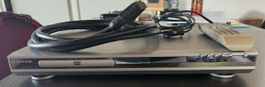 UNITED DVD Player mit Fernbedienung und Kabel