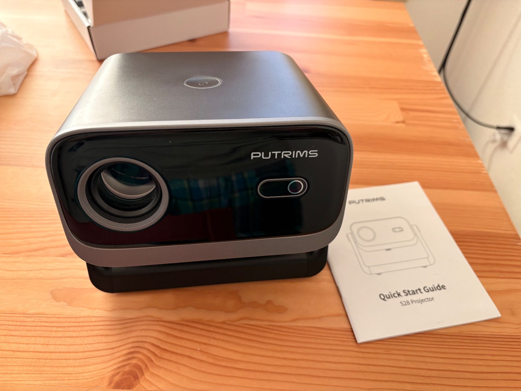 Proiettori: PUTRIMS Portable Mini Projector Full HD – Usato da Thalwil venduto da dio_97vd
