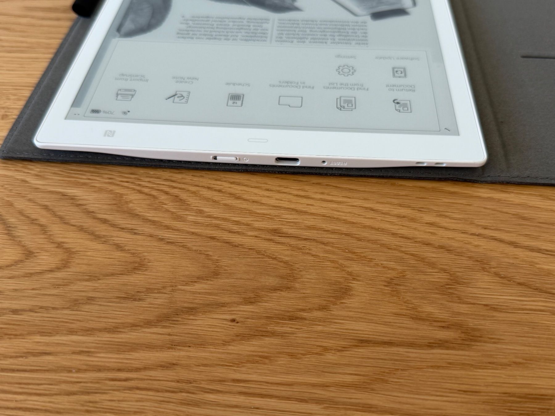 Fujitsu Tablet PC: Fujitsu Quaderno A5 10.3 Zoll e-Paper / e-Reader mit Stift – Nuovo (secondo la descrizione) da Brunnen venduto da Soho3Q 9