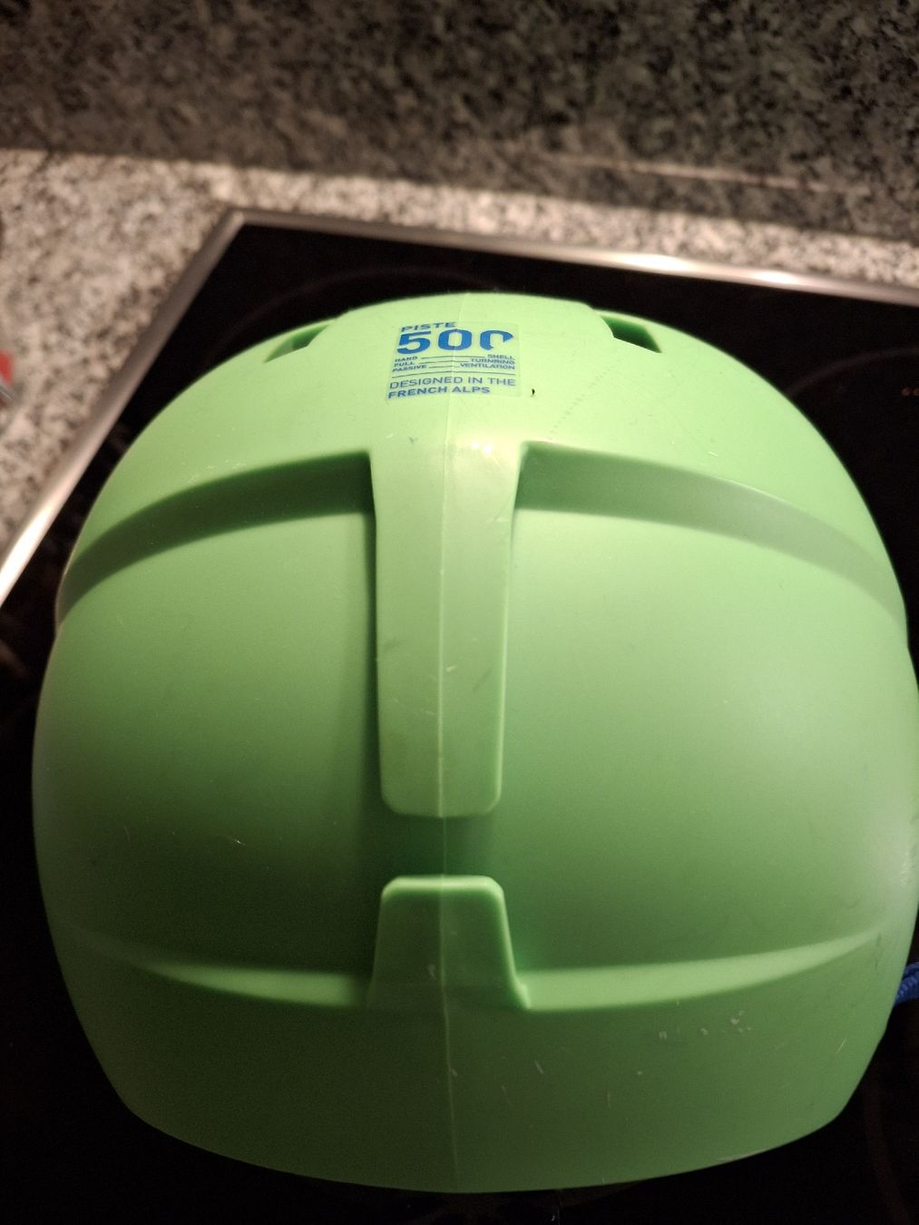 Decathlon Helme: Skihelm Grösse 53 - 56 – Neu (gemäss Beschreibung) aus Uhwiesen von Berna1952 1