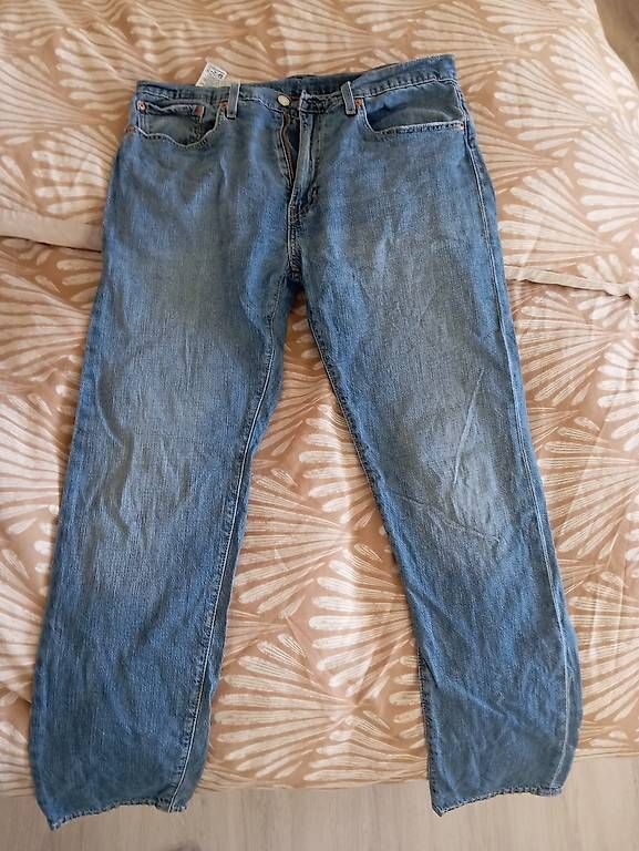 Jeans: Jeans Levi's 502 – Nuovo e nell'imballaggio originale da Cugy VD venduto da bou_gr6y 2