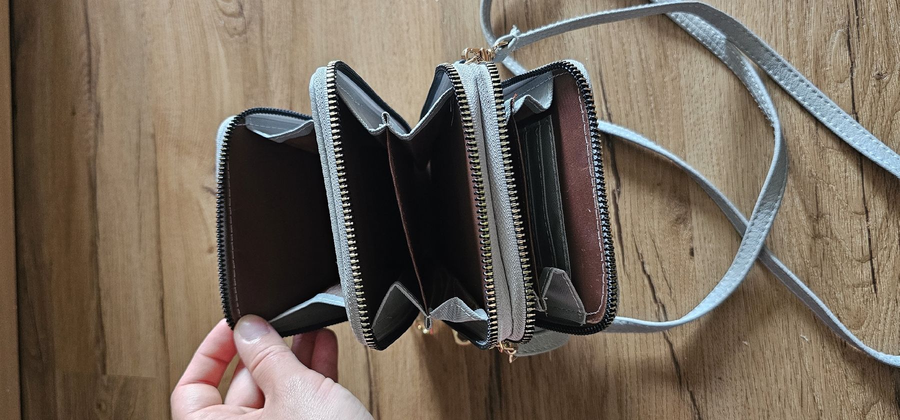 Borse da donna: kleine Handtasche – Nuovo (secondo la descrizione) da Büttikon AG venduto da PAM120319 4