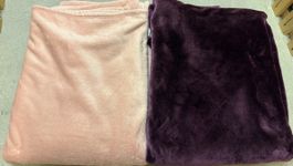 2 Kuscheldecken