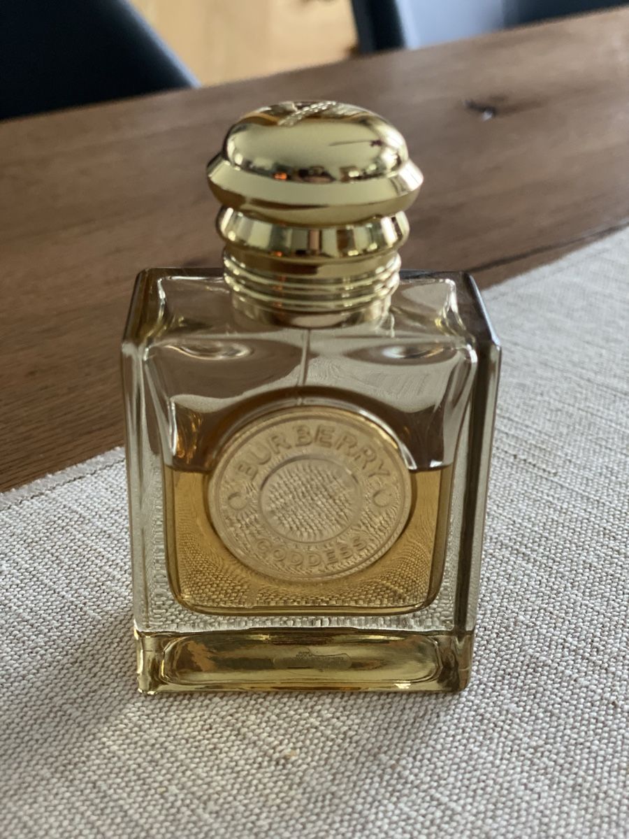 Burberry Profumi & Eau de Toilette: Original , Burberry - GODDESS Insense 50 ml, gebraucht – Usato da Flumenthal venduto da Riel74