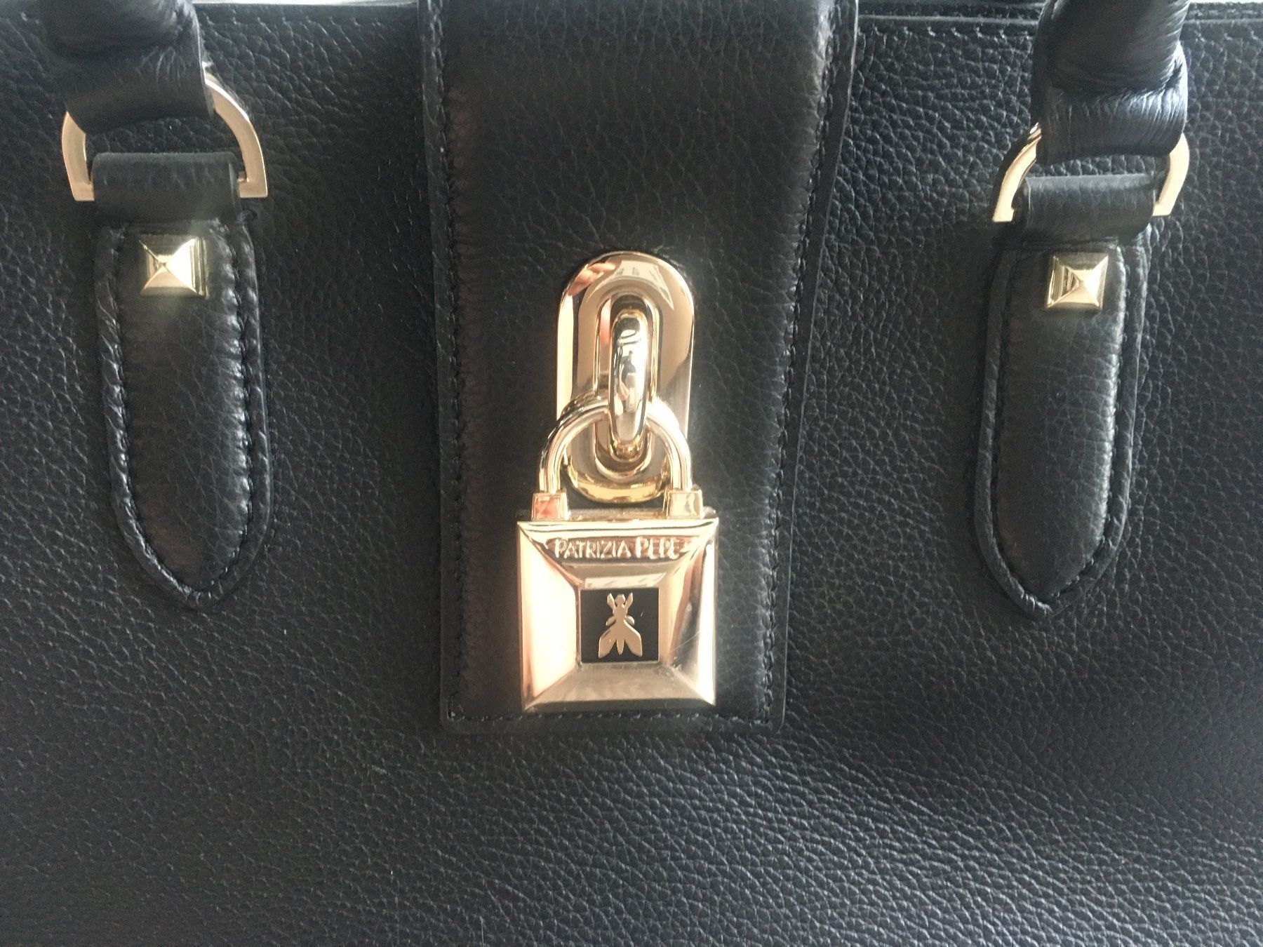 Patrizia Pepe Borse da donna: Neuwertige Patrizia Pepe Handtasche – Usato da Frenkendorf venduto da klourenco 2