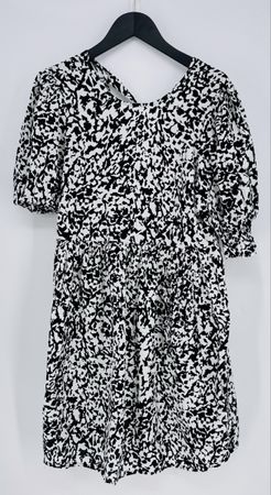 # WOMAN - Kleid Gr. M - ONLY #