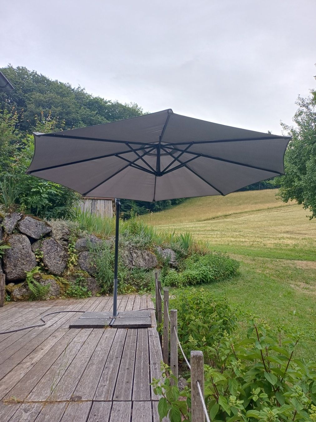 Parasols: Sonnenschirm 280 cm – D'occasion à Laupersdorf par ginaelio 1