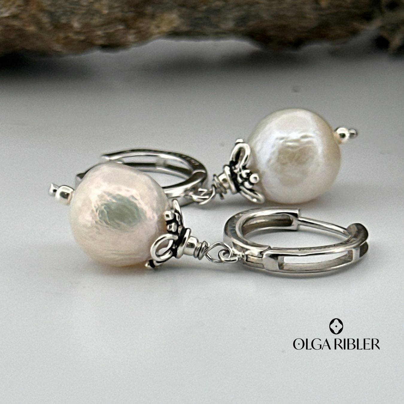 Olga Ribler Orecchini pendenti & Orecchini a lobo: Creolen - Perlen Charms - Sterling Silber 925 – Nuovo (secondo la descrizione) da Luzern venduto da Schmuckoutlet
