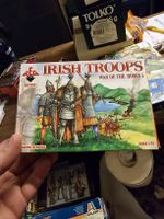 Red Box 1/72 Irische Truppen, War of the Roses 5 OVP (x)