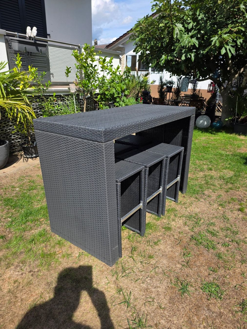 Ladenausstattungen & Messebau: Rattanbar mit 6 Hocker – Gebraucht aus Deitingen von Floeru1 2
