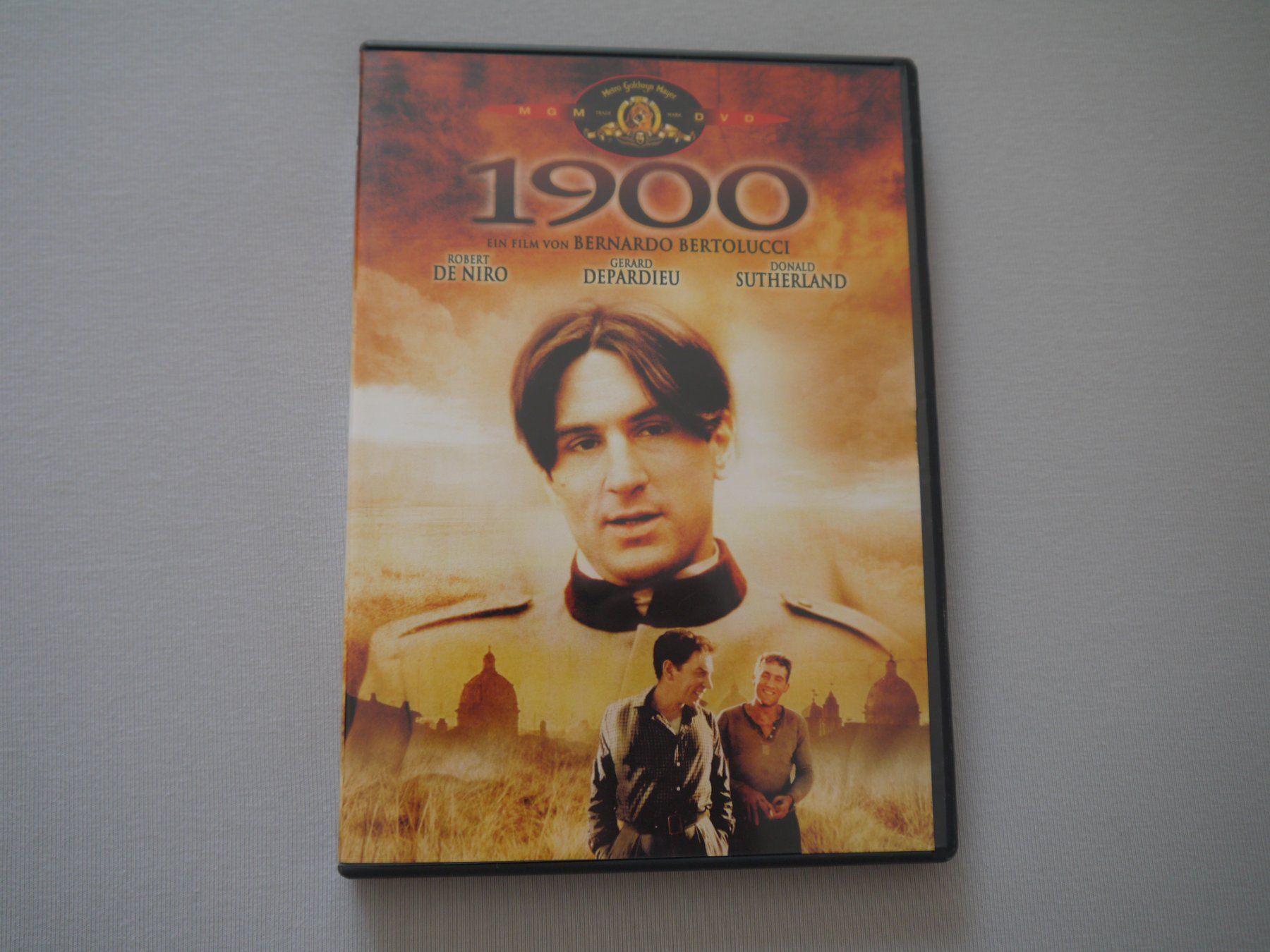 Tous les DVDs: 1900-Bernardo Bertolucci/Robert De Niro 2 Disc -uncut-selten – D'occasion à Hagendorn par Blaf