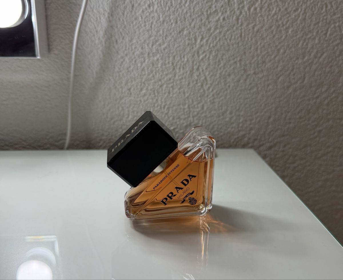 Prada Profumi & Eau de Toilette: Eau de parfum Prada Paradoxe Intense - 30ml – Nuovo (secondo la descrizione) da Lausanne venduto da emdressing 1
