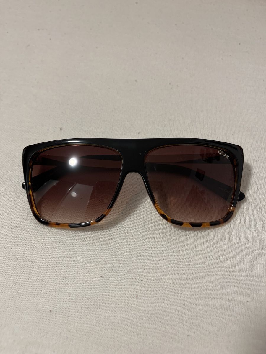 Occhiali & Lenti: Quay Australia Sonnenbrille – Nuovo (secondo la descrizione) da Dietikon venduto da na_129