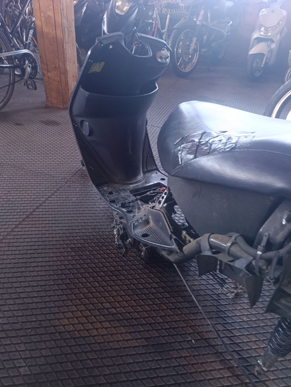 Yamaha Scooters: Yamaha Vity 125 mit Ausweis – Defekt aus Romanshorn von dav_h2lv 1