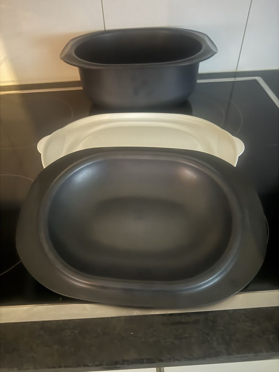 Tupperware Backformen: Tupperware Ultra Plus Bräter, 3,5 Liter – Gebraucht aus Meiringen von monkianina
