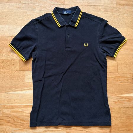 Polo-Shirt FRED PERRY Gr. S Schwarz / Gelb