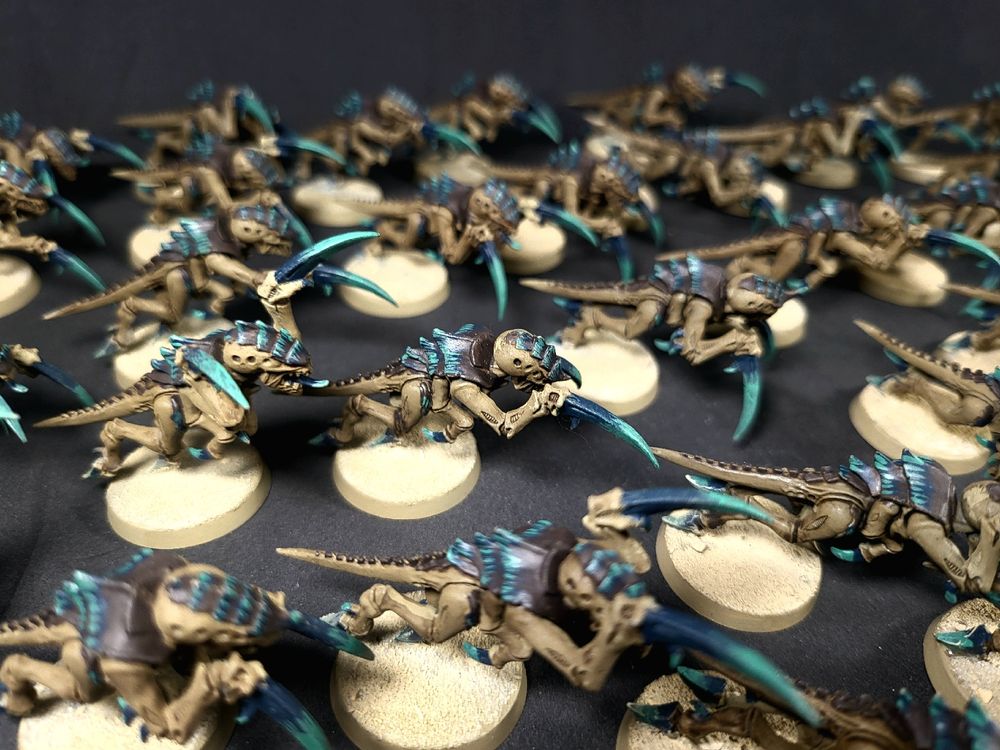 warhammer-40k-tyranid-36x-hormagaunt-modelle-bemalt-gebraucht-in