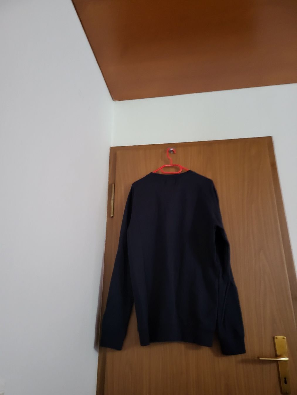Calvin Klein Maglioni & Felpe: Pull Calvin Klein Jeans bleu marine - Taille XL, comme neuf! – Usato da Niedergösgen venduto da Eva2410 1
