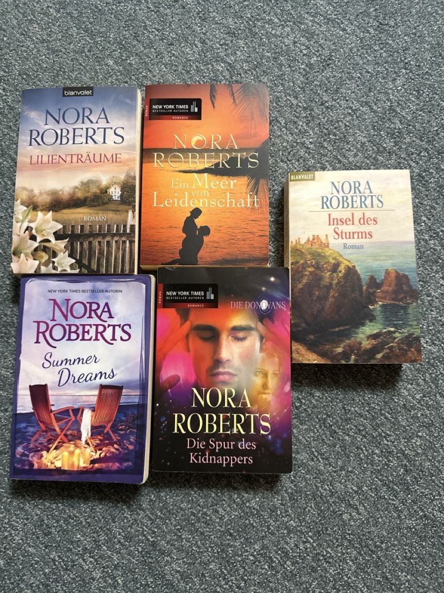 Livres: Nora Roberts Romane  – D'occasion à Baltschieder par YmroBe
