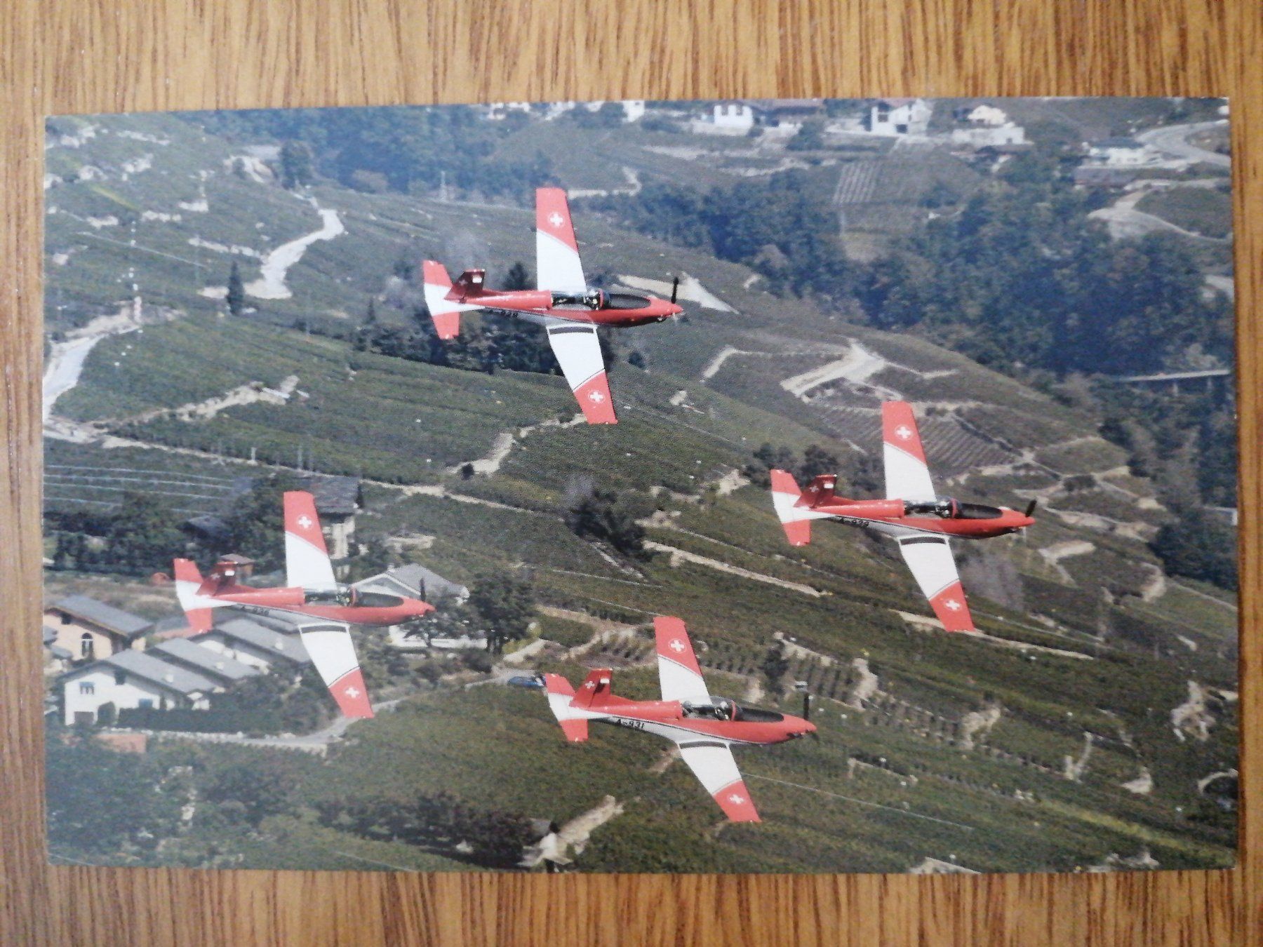 Cartoline postali: 4x AK PC-7 Team Kunstflugstaffel Schweizer Luftwaffe – Usato da Aesch BL venduto da Opirol 3