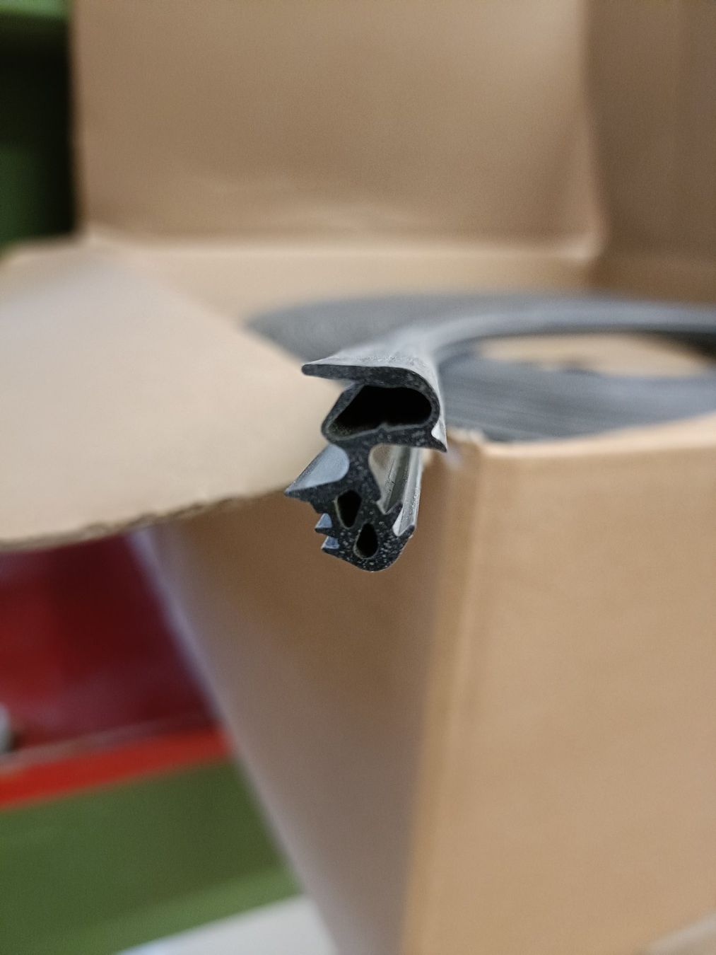 Sanitär: Stahlzargendichtung, ca. 119m' – Neu und originalverpackt aus Kerns von Frewa 1