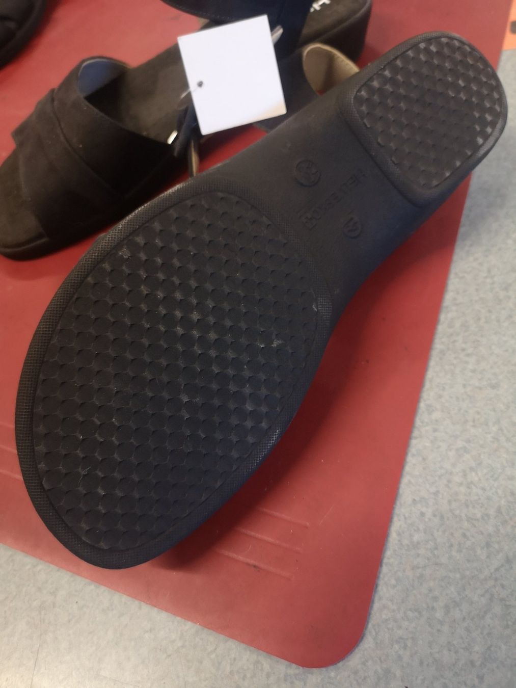 Helvesko Damenschuhe: Helvesko – Neu und originalverpackt aus Möhlin von Highwaytom 1