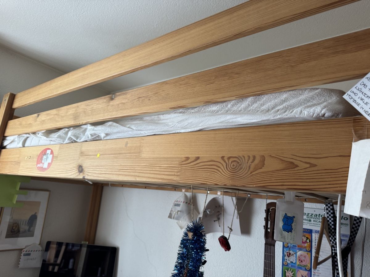 Ikea Letti: Letto a castello in legno con scala, usato – Usato da Dietikon venduto da musiko 2