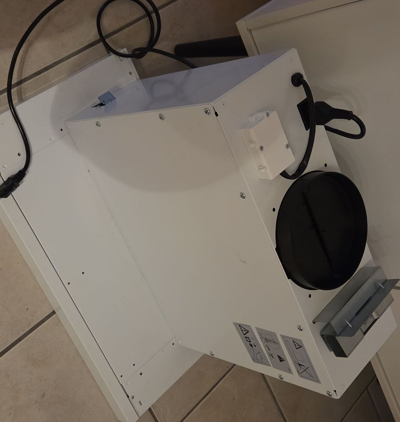 Electrolux Elettrodomestici da cucina: Electrolux Dampfabzug Abluft/Umluft – Nuovo (secondo la descrizione) da Selzach venduto da melaniepauli