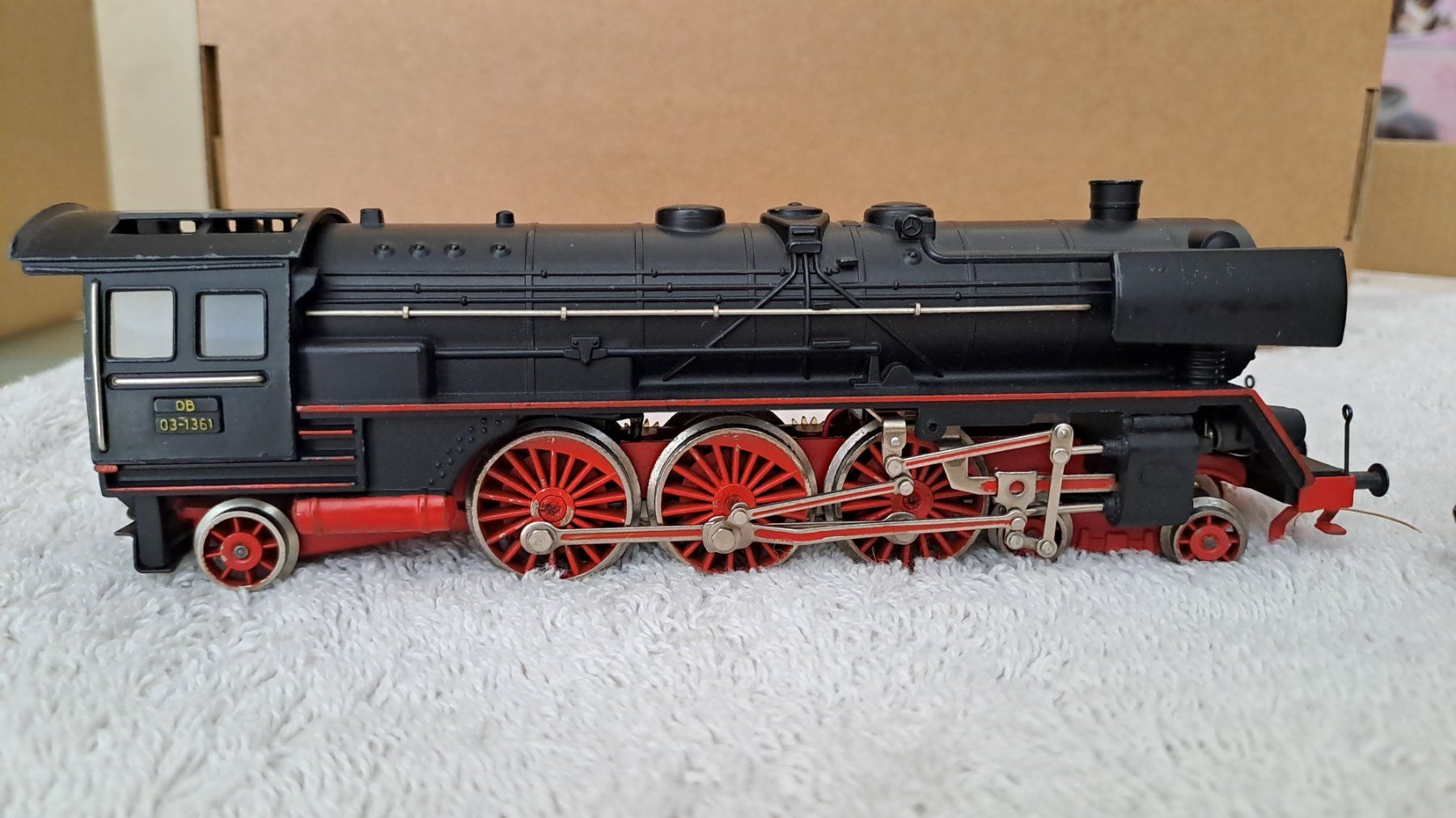 Fleischmann Trains électriques: Fleischmann DB Dampflok BR 03 H0 GL/29 – D'occasion à Winterthur par Riebeli333