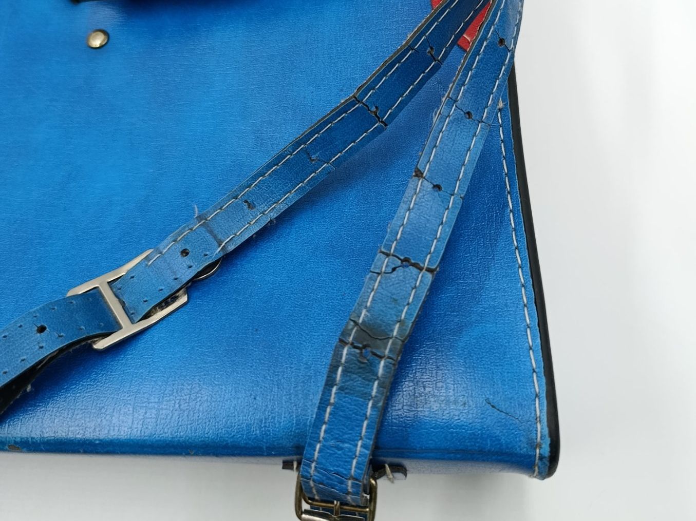 Zaini: Pinocchio Schulrucksack 80er Jahre – Usato da Wil SG venduto da Donaldus 8