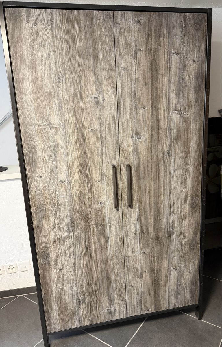 Armadi: Schrank Holz und Metall – Usato da Biel/Bienne venduto da ste_lzc7 1