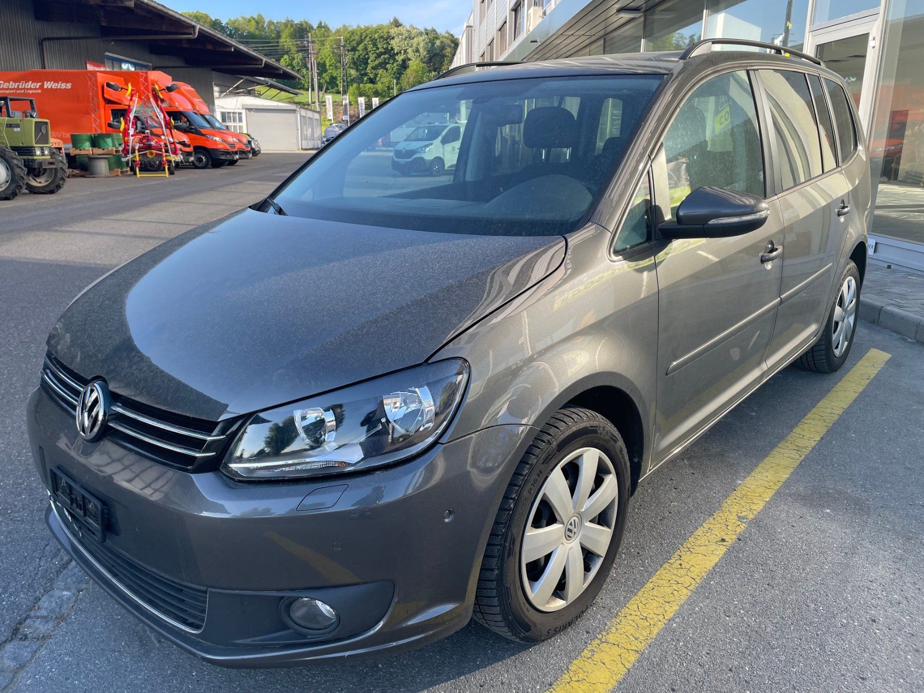 VW Automobili: VW TOURAN 1.4 TSI DSG 7 PLATZ – Usato da Staad SG venduto da Auto_Port