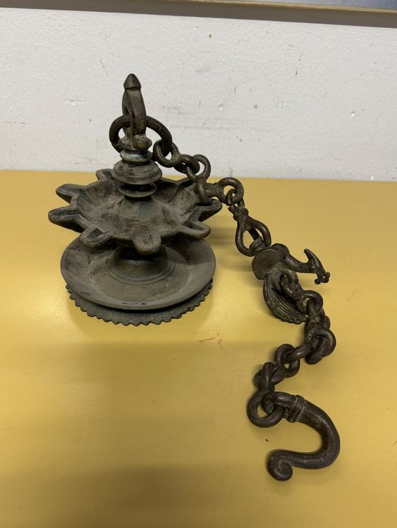Puja Diya Messing-Skulptur Mit Elefantengriff – 1 Paar, Ca. 3,2 Zoll