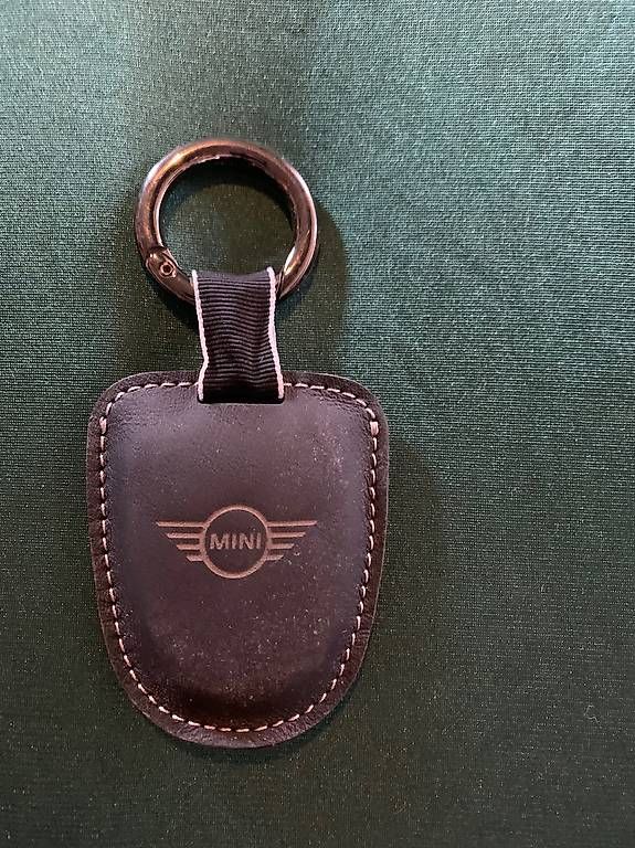 Porte-clés: Mini Schlüsselanhänger  – D'occasion à Gränichen par Xbertone 1