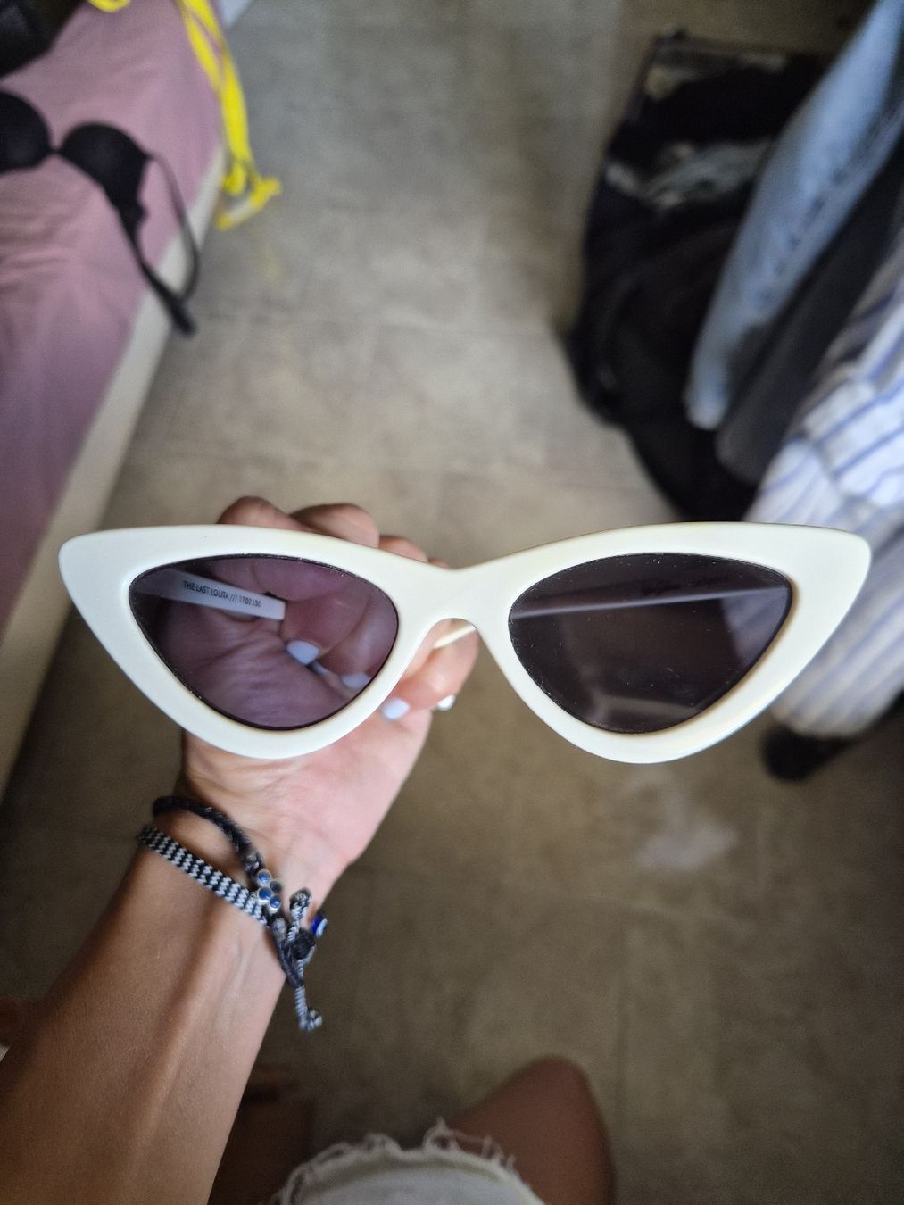 Brillen & Gläser: Cat Eye Sunglasses Off White Le Spec – Gebraucht aus Maur von Sofi___