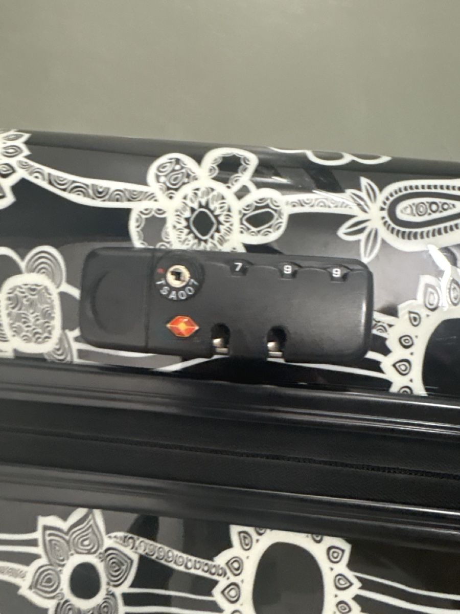 Altro in Aeronautica: Samsonite Spinner Suitcase - Black and White Flowers – Usato da Uitikon Waldegg venduto da JanicaGe 2