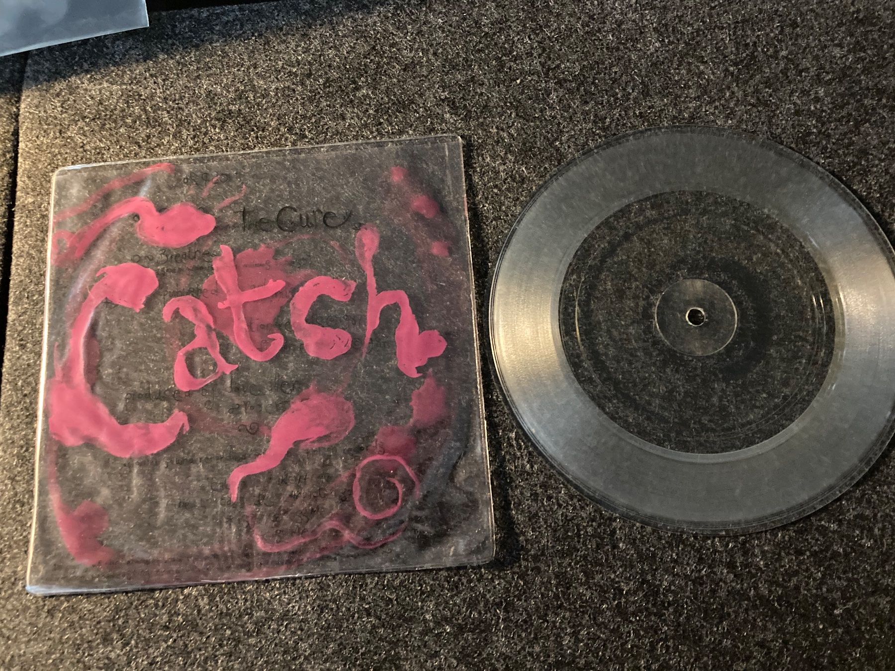 Dischi in vinile: The Cure - Catch – Usato da Fribourg venduto da Karushi 1