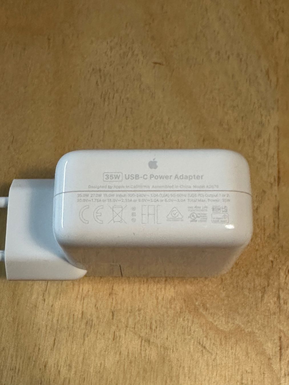 Apple Caricabatterie: Apple 35W Dual USB‑C Power Adapter Charger Plug iPhone iPad – Usato da St. Gallen venduto da S_rnw2 1